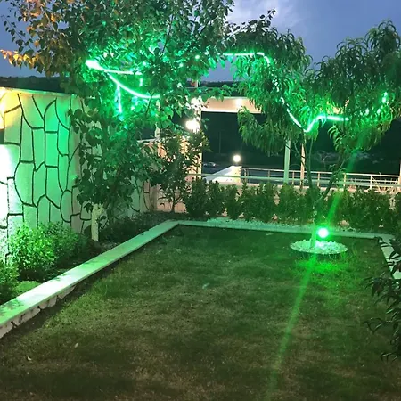 Detached With A Private Pool In A Calm Area In *